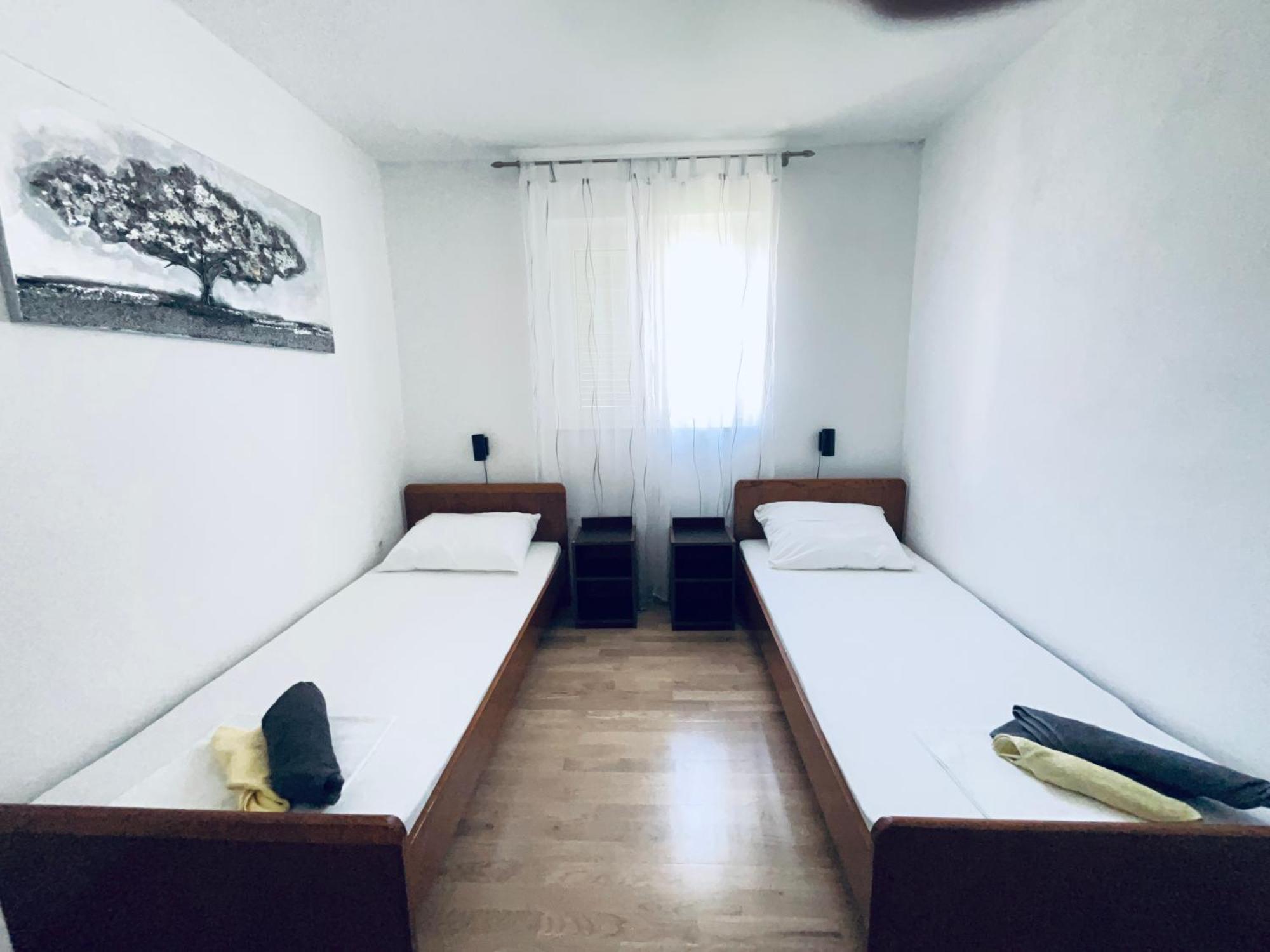 Cornus Vallis Apartment Krk Town Exterior photo